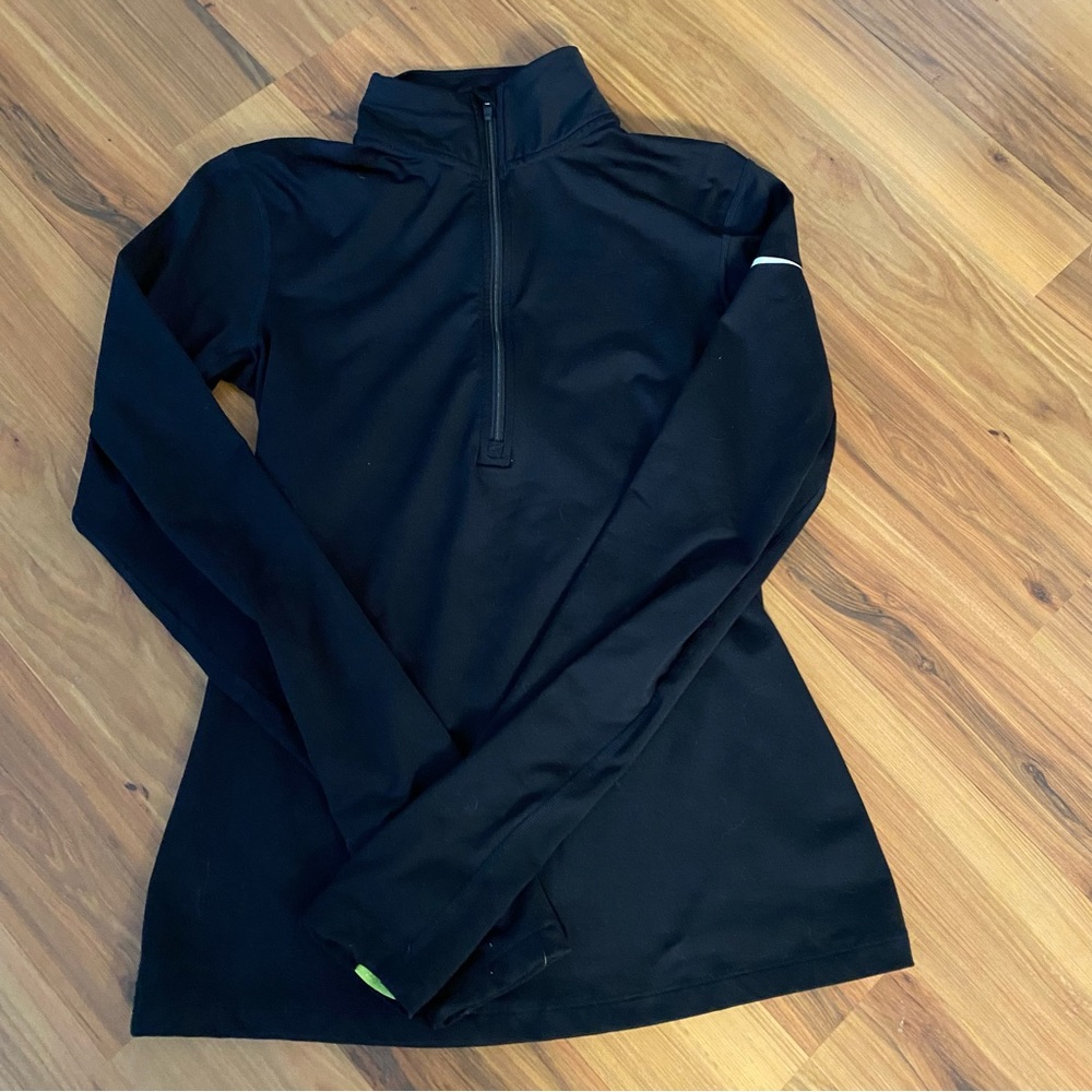 Women’s Nike Quarter Zip Pullover
